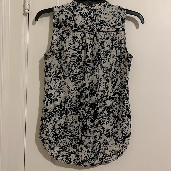 H&M Conscious white & black tank top, women’s size 2 - Picture 4 of 6